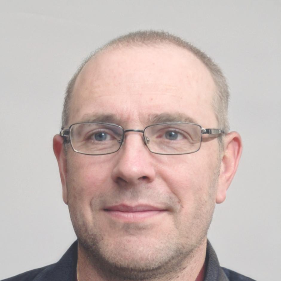 Dr. Marcus Weber - Digitale Transformation